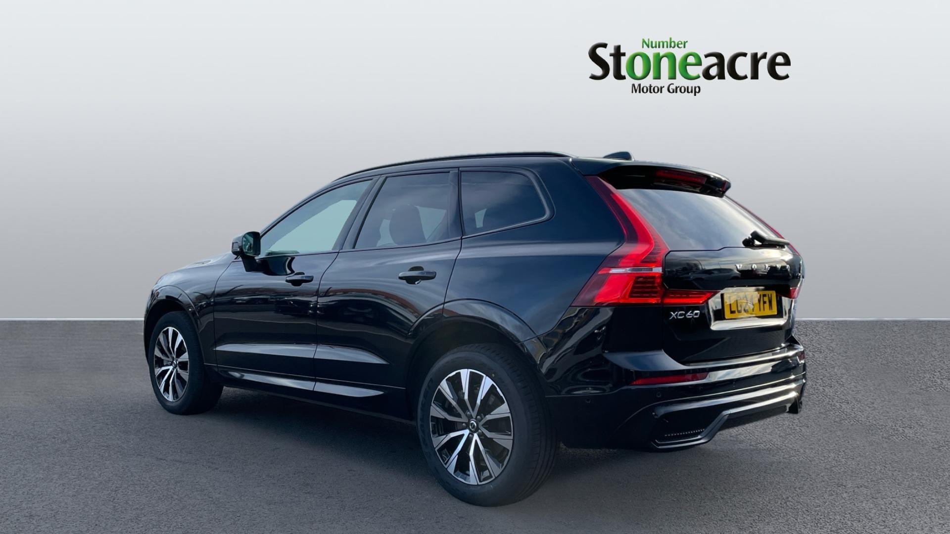 Volvo XC60 Image 2