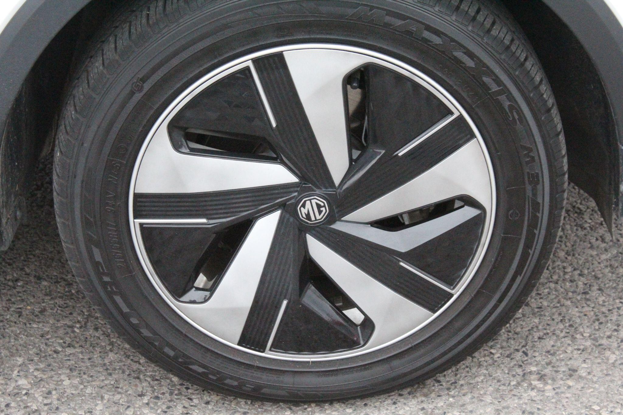 MG ZS Image 9