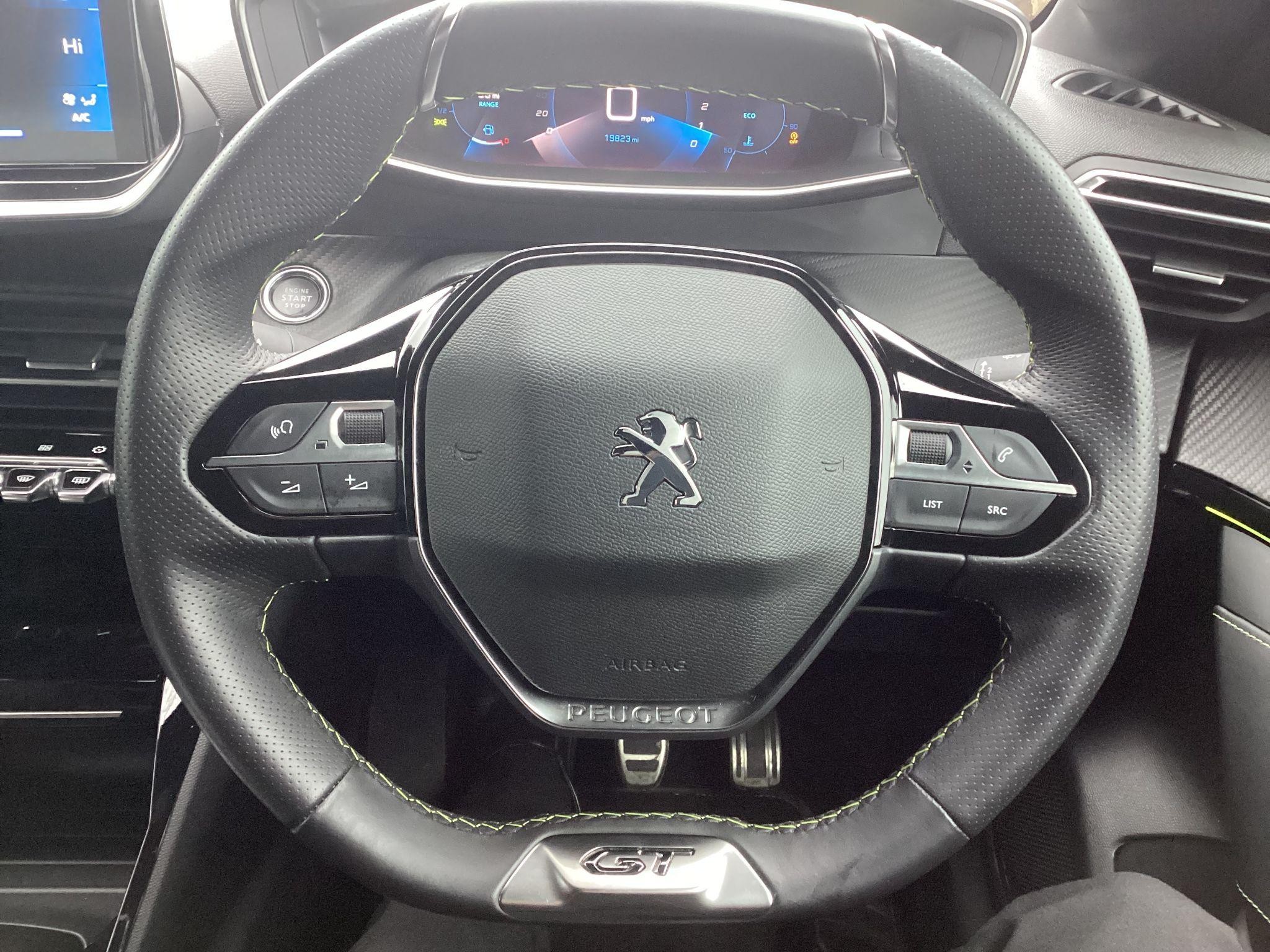 Peugeot 208 Image 23