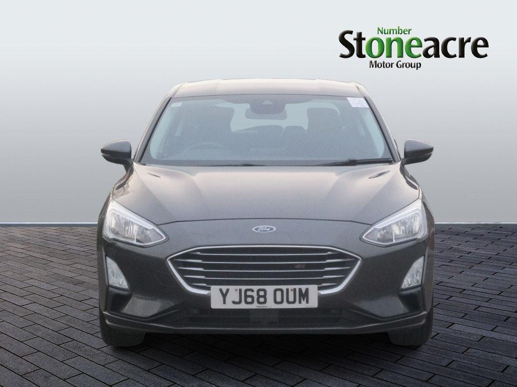 Ford Focus Image 8