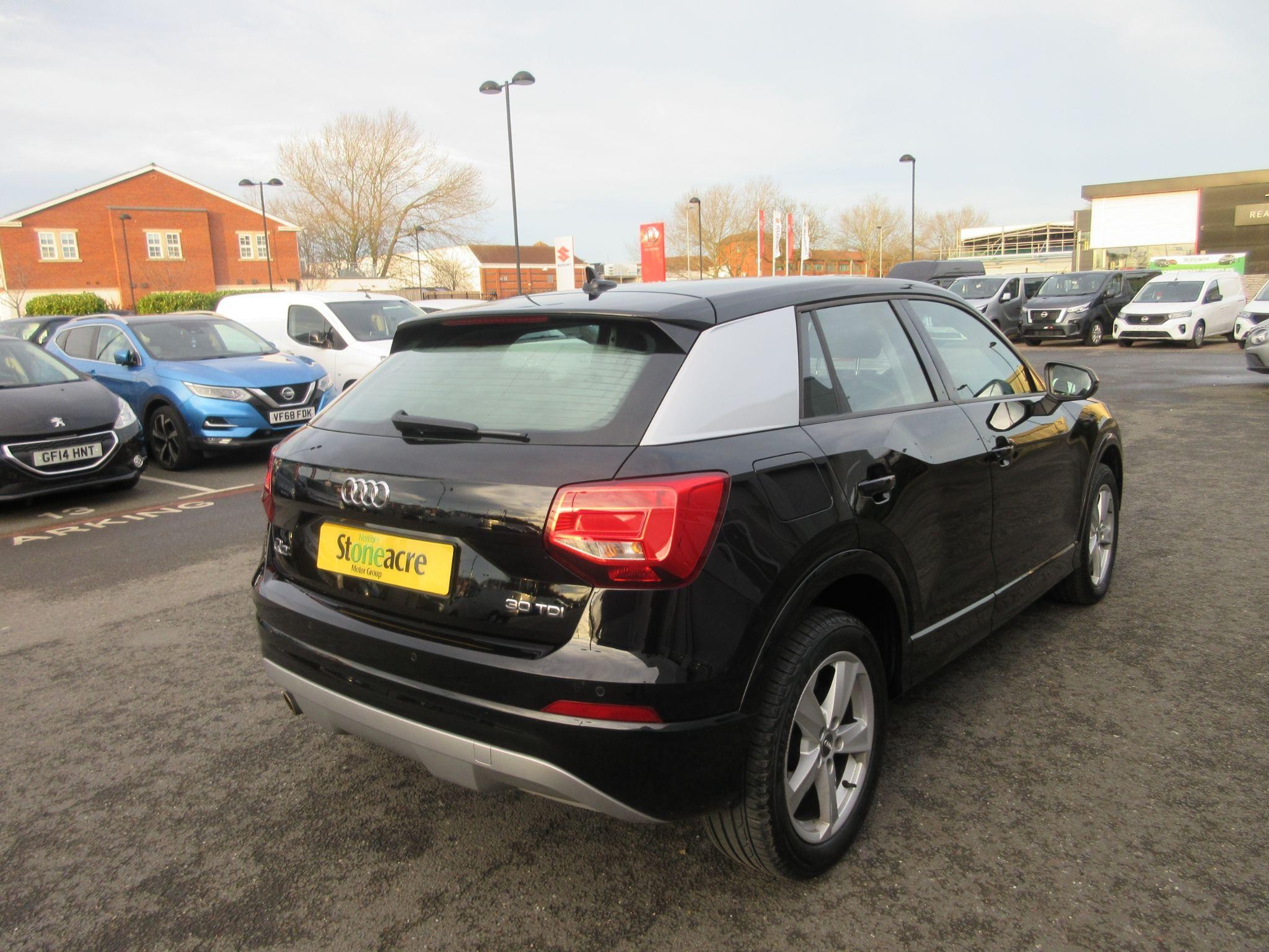 Audi Q2 Image 12