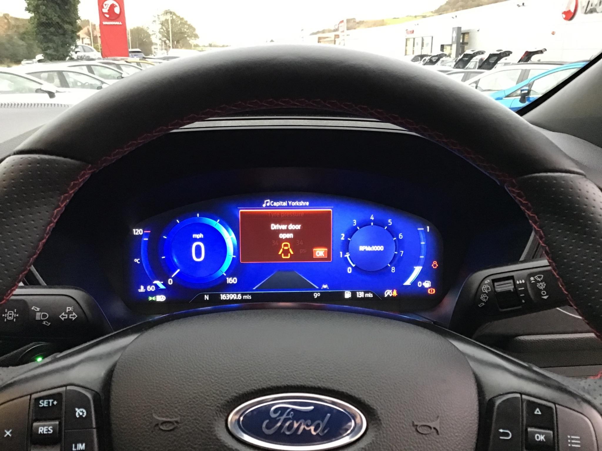 Ford Kuga Image 12