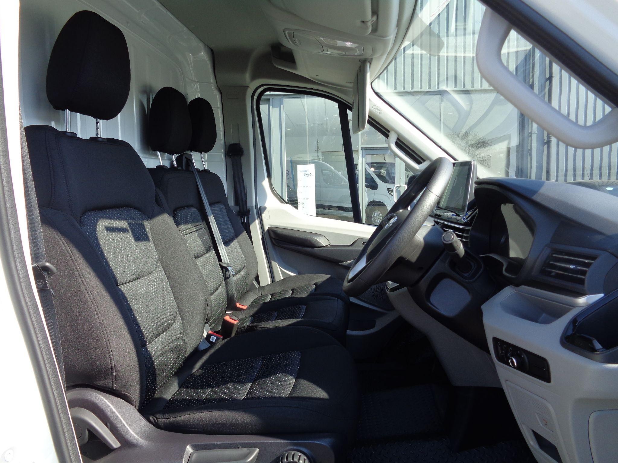 Maxus Deliver 9 Image 5