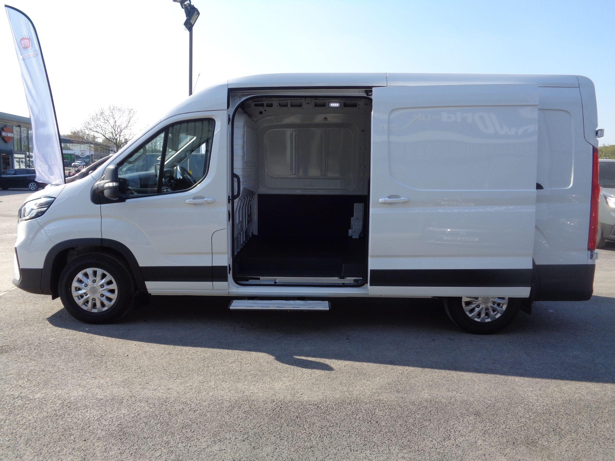 Maxus Deliver 9 Image 8