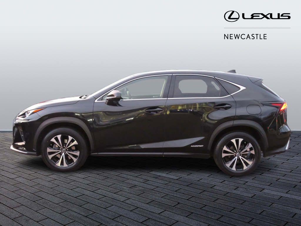 Lexus NX Self-Charging Hybrid Image 8