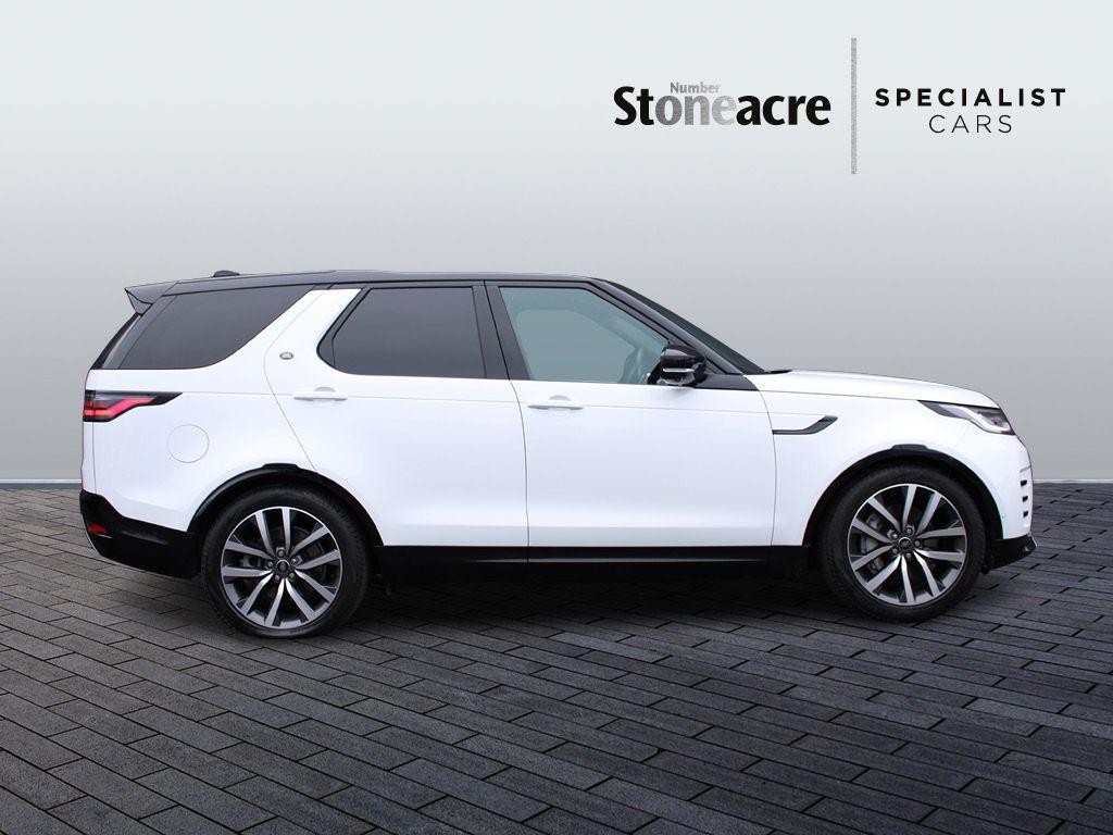 Land Rover Discovery Image 2