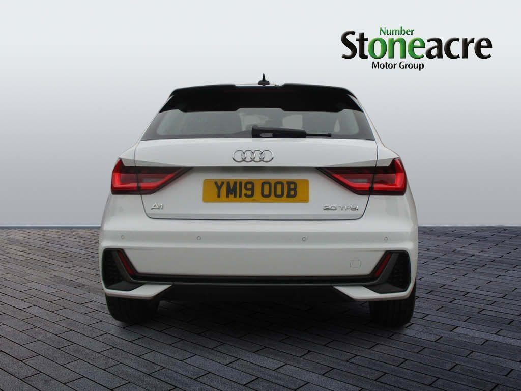 Audi A1 Image 4