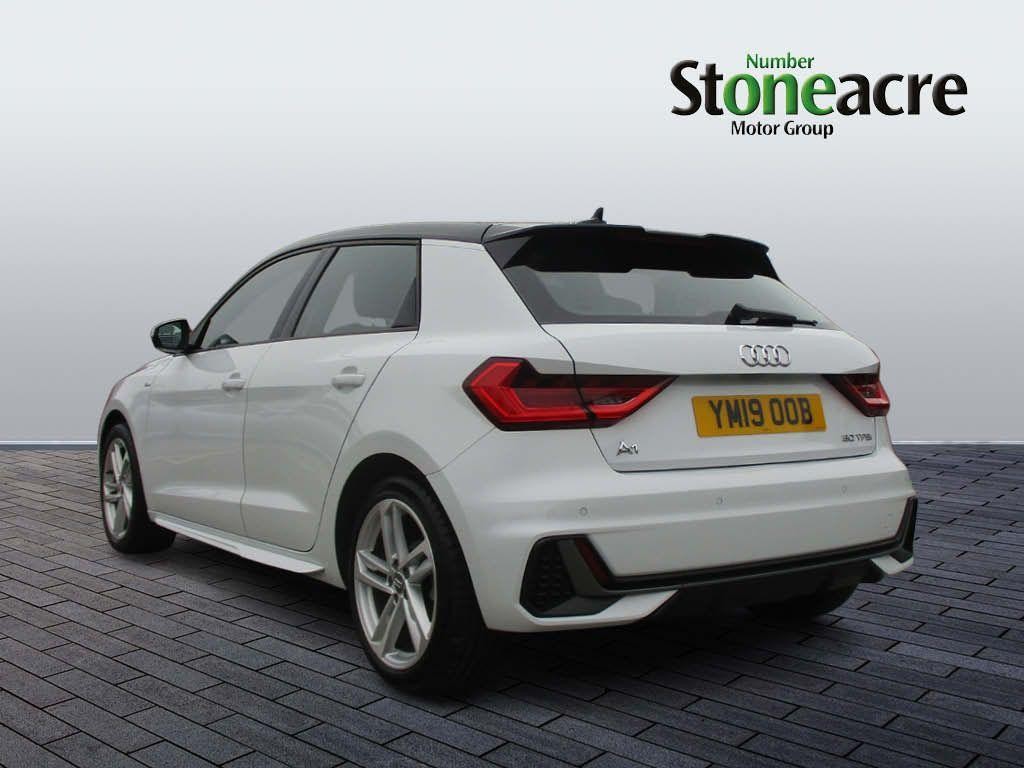 Audi A1 Image 5