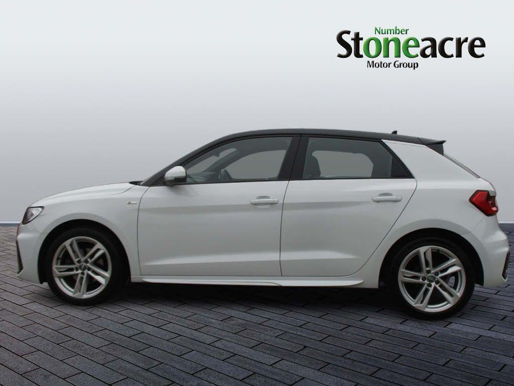 Audi A1 Image 6