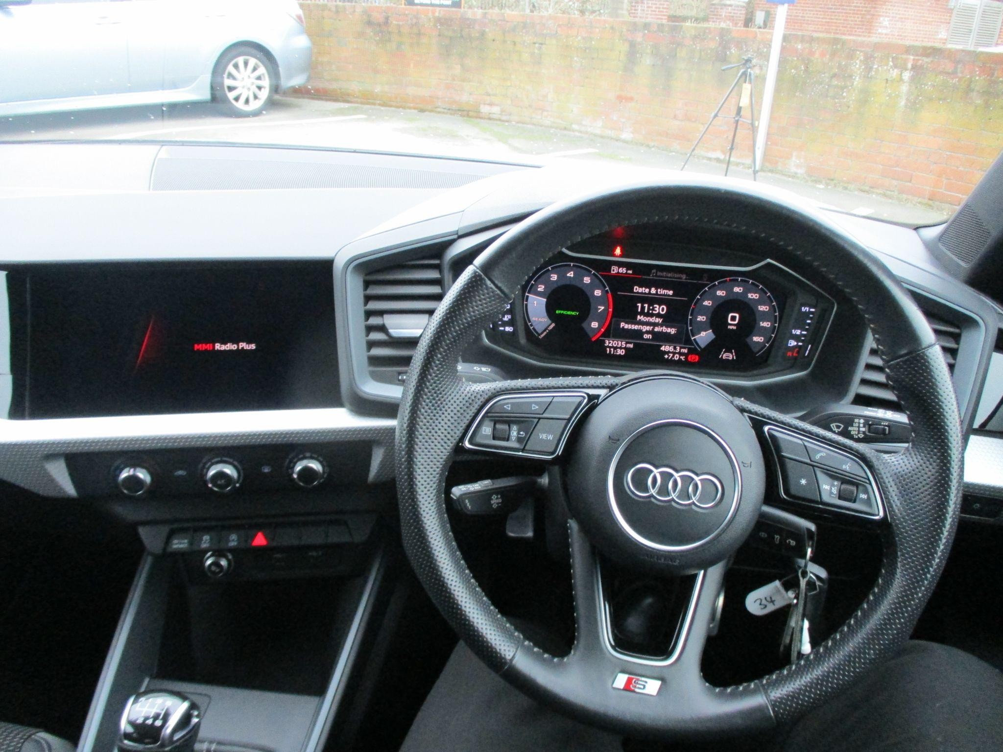 Audi A1 Image 12