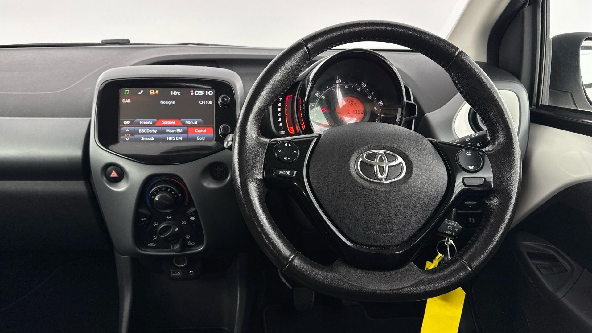 Toyota Aygo Image 11