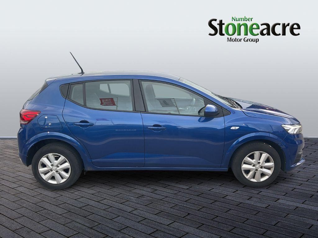 Dacia Sandero Image 2