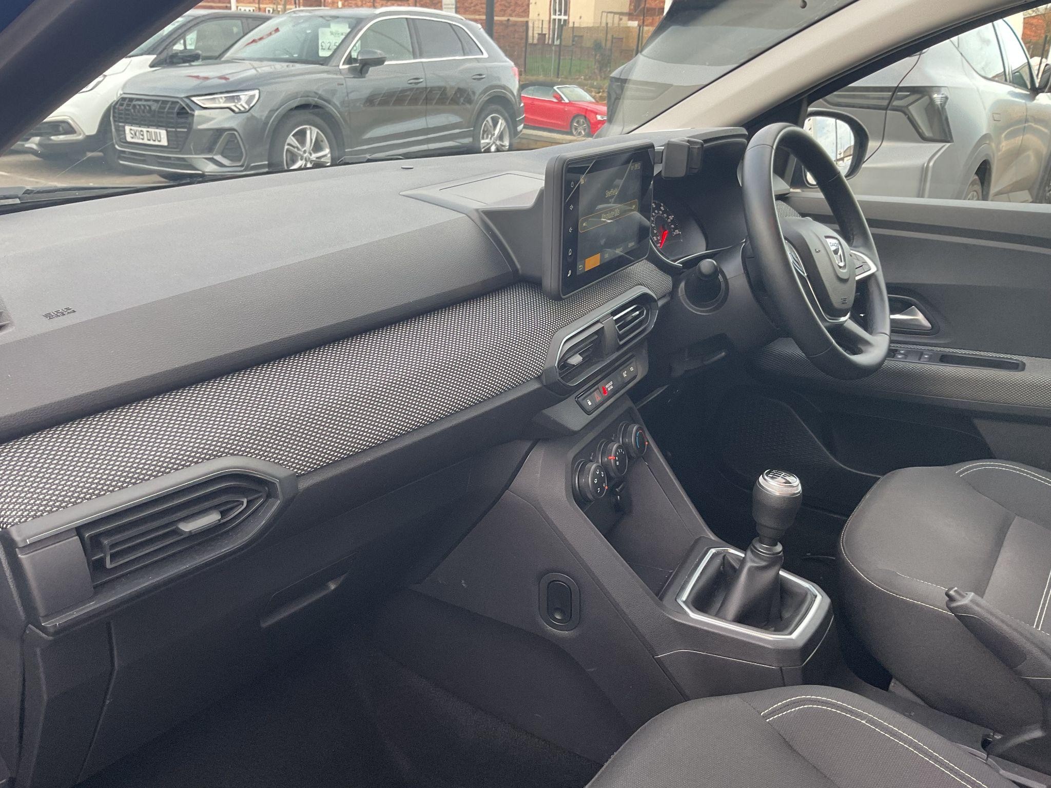 Dacia Sandero Image 24