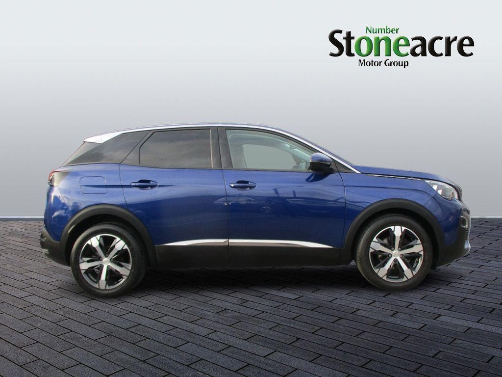 Peugeot 3008 Image 2