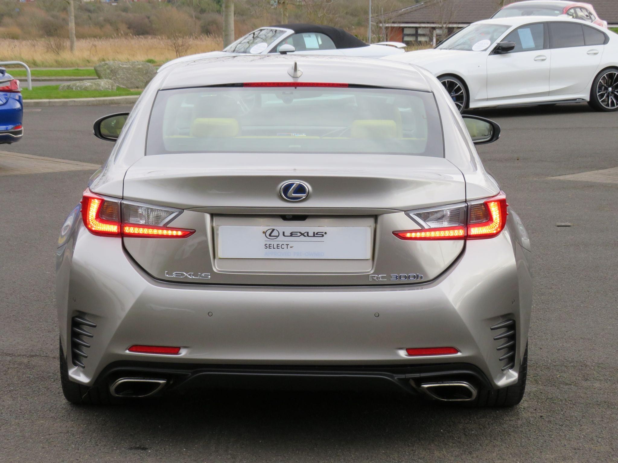 Lexus RC Image 4