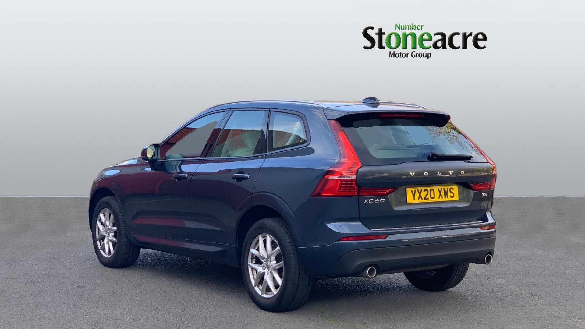 Volvo XC60 Image 2