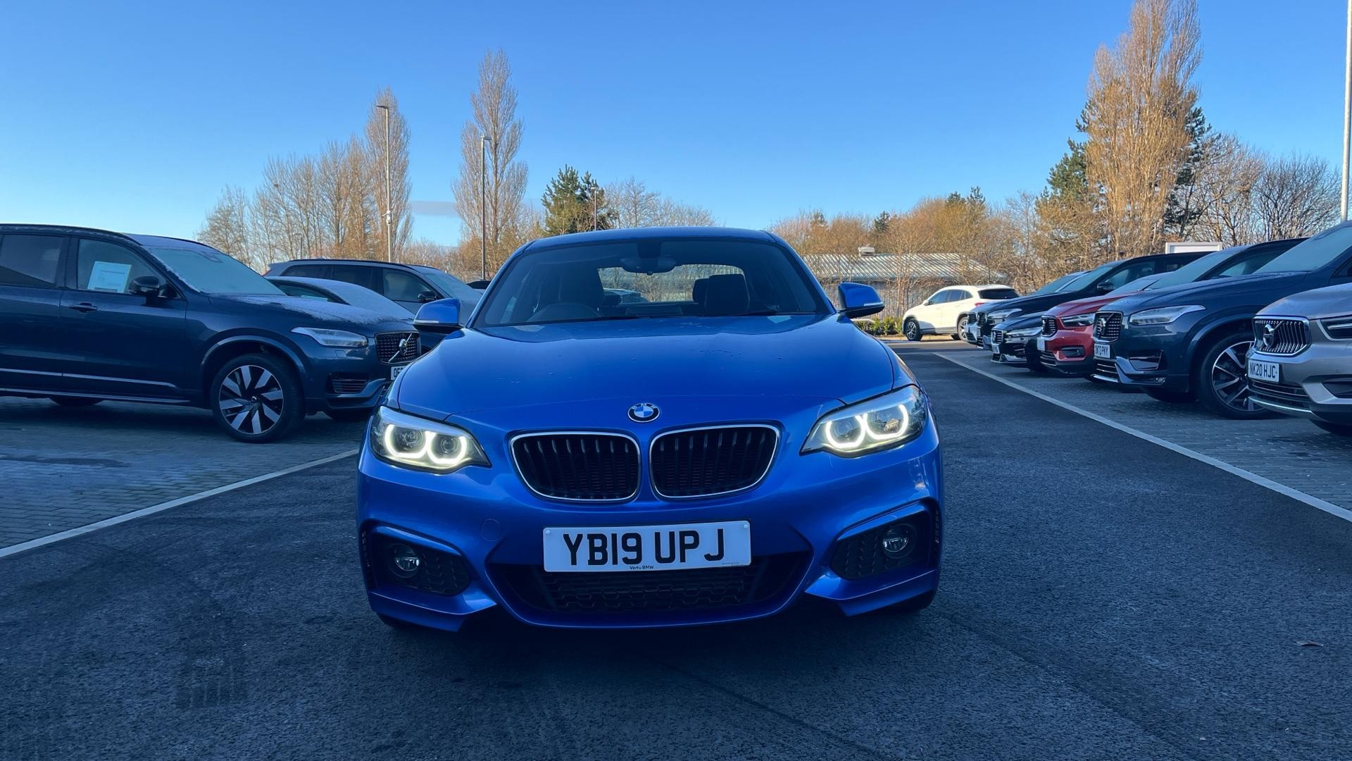 BMW 2 Series Image 12