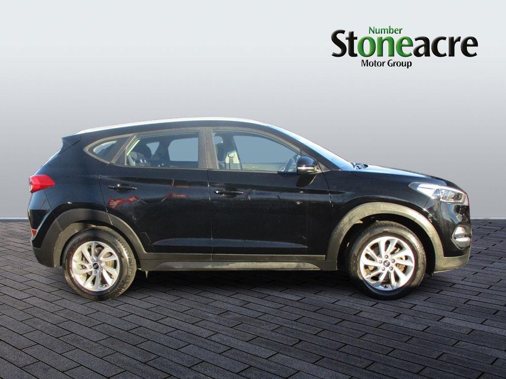 Hyundai TUCSON Image 2