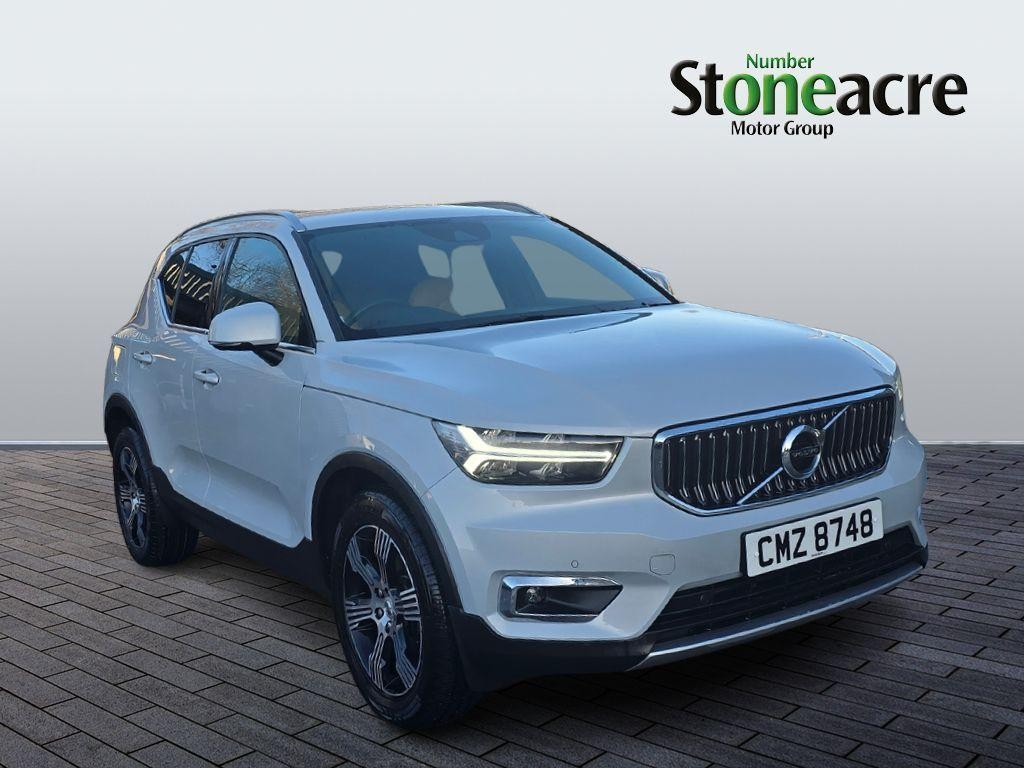 Volvo XC40 Image 1