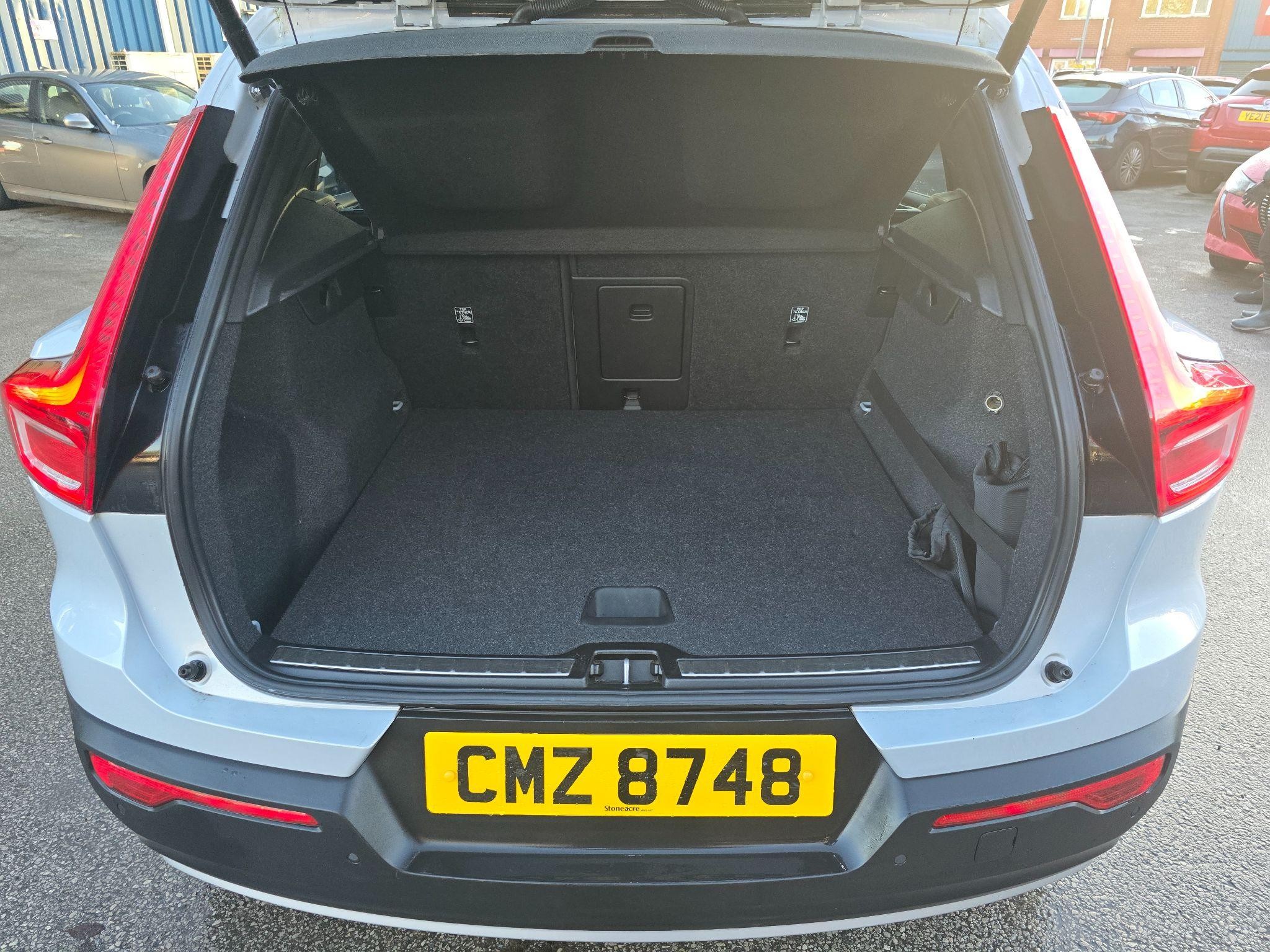 Volvo XC40 Image 10