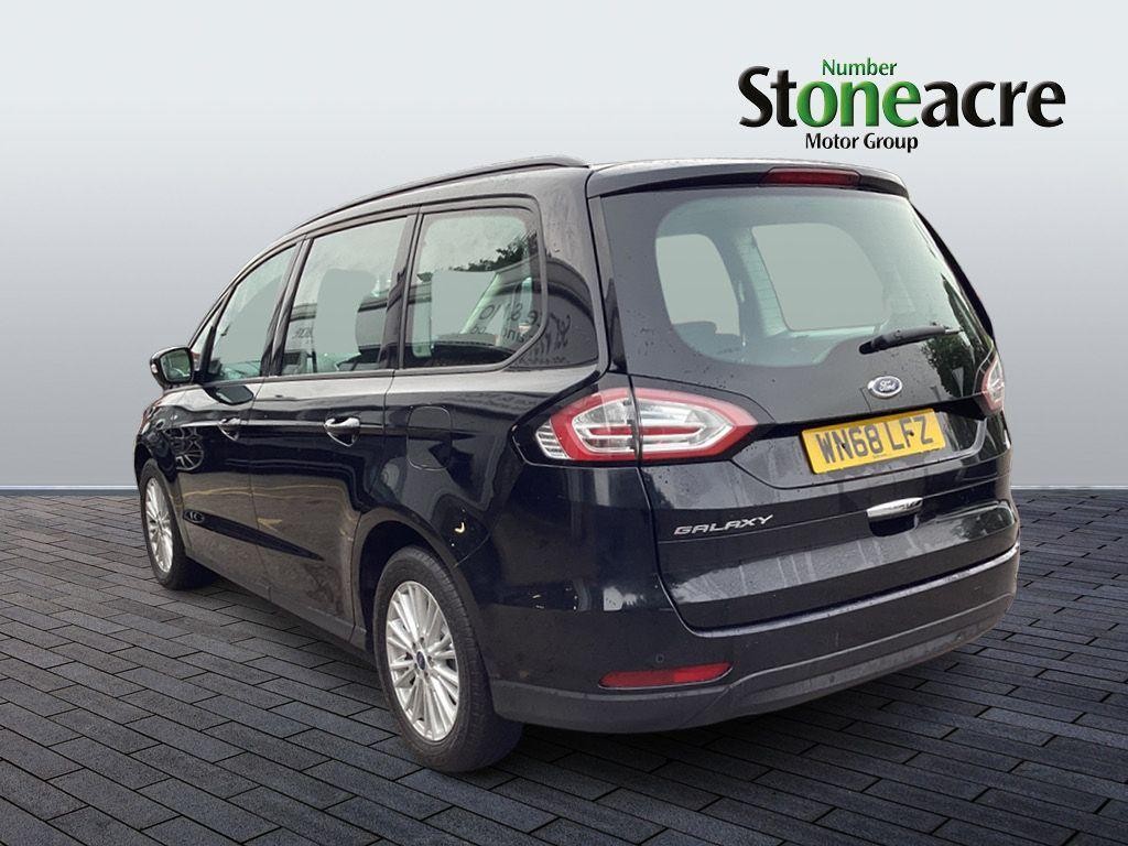 Ford Galaxy Image 5