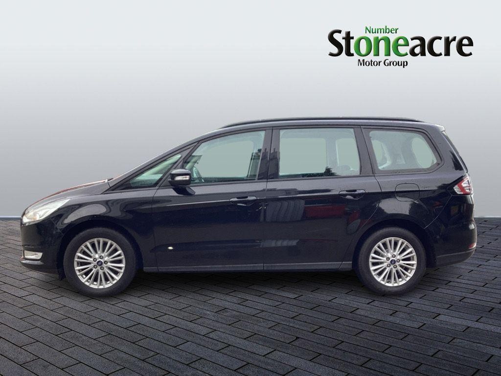 Ford Galaxy Image 6