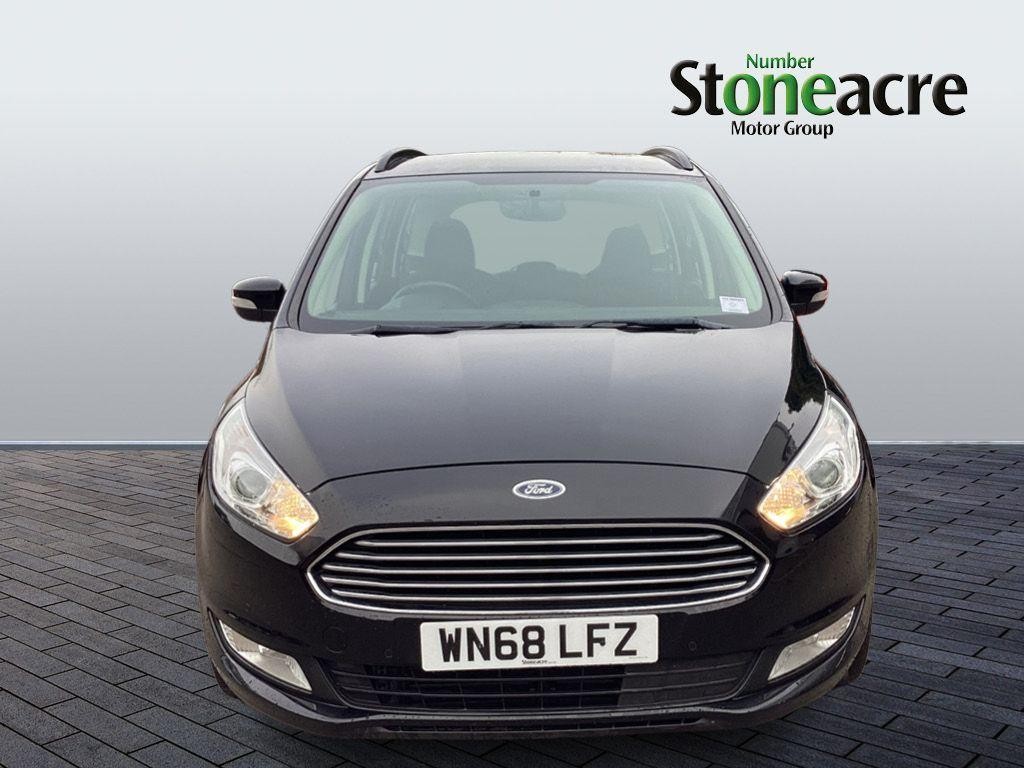 Ford Galaxy Image 8