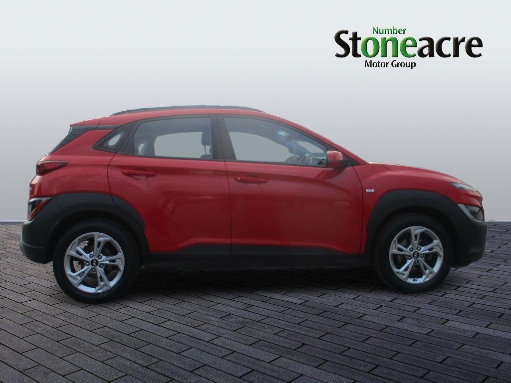 Hyundai KONA Image 2