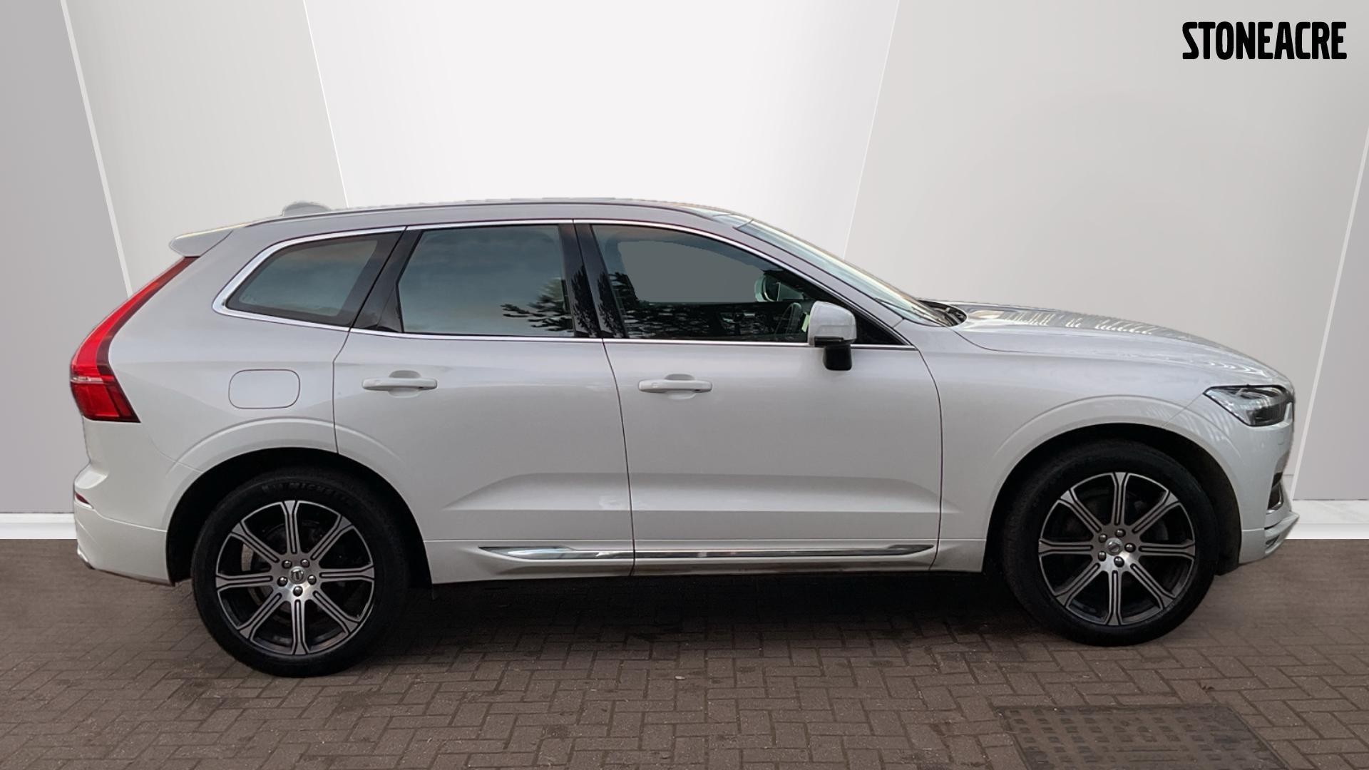 Volvo XC60 Image 3