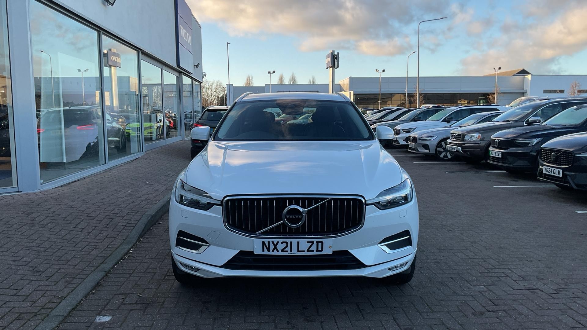 Volvo XC60 Image 12