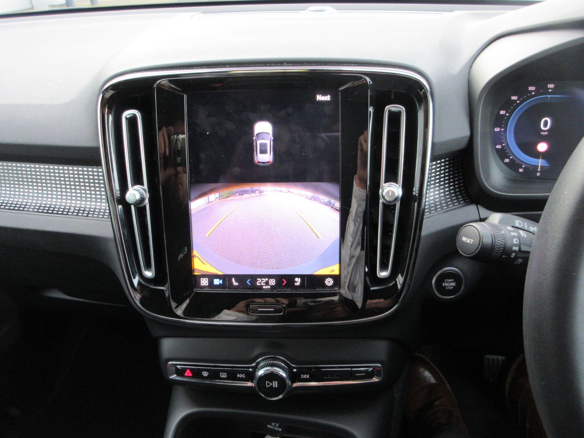 Volvo XC40 Image 25