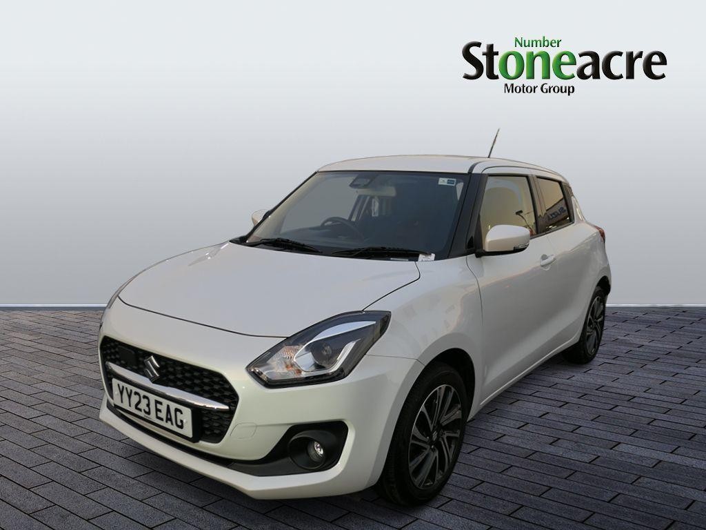 Suzuki Swift Image 1