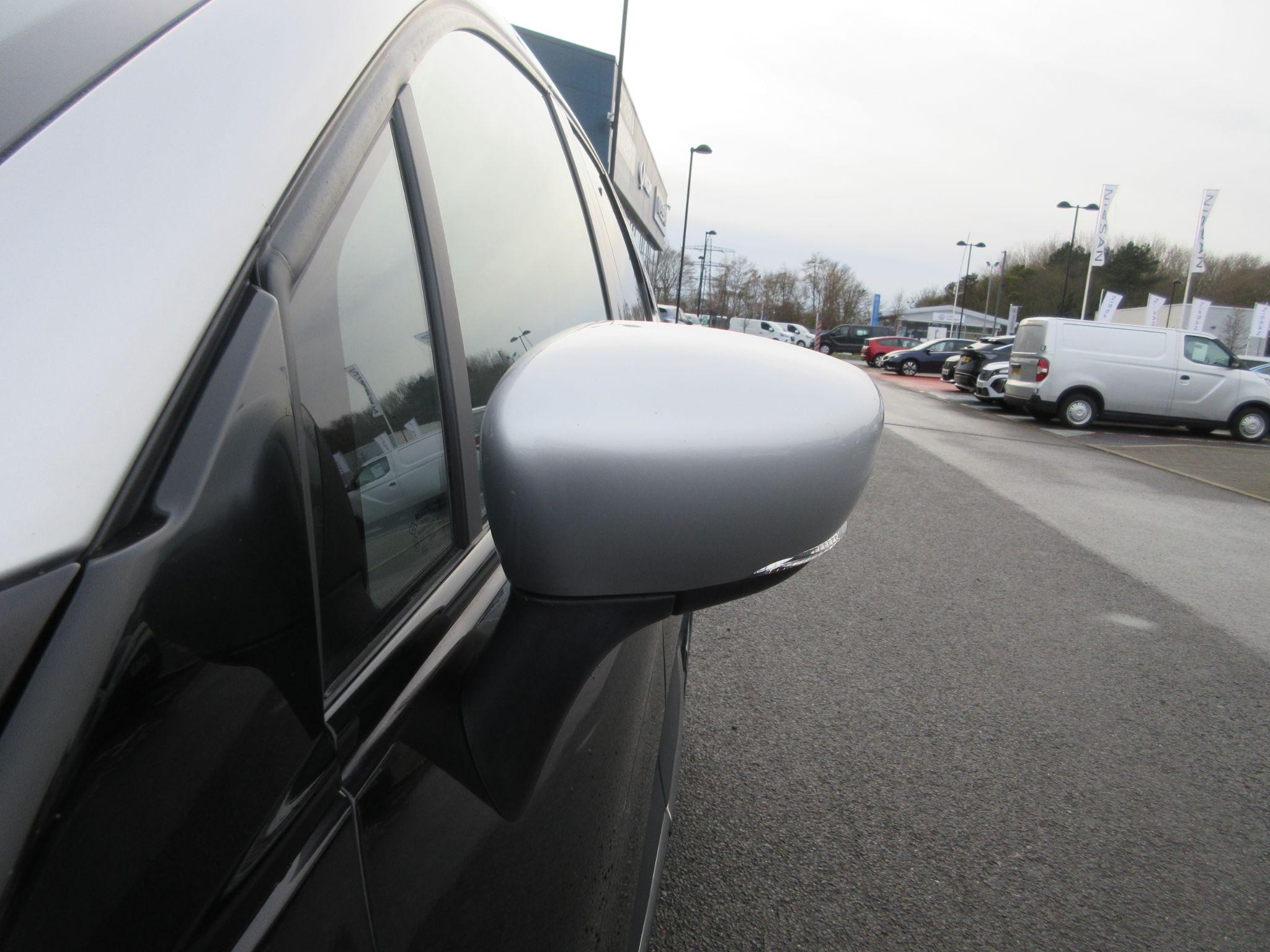 Renault Captur Image 14