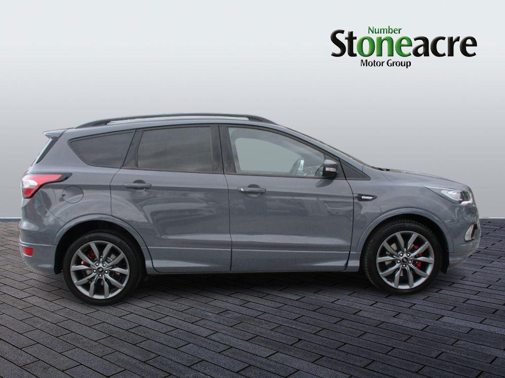 Ford Kuga Image 2