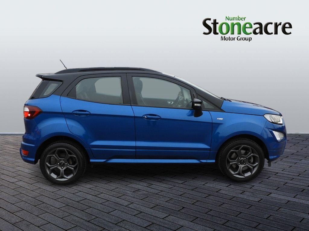 Ford EcoSport Image 2