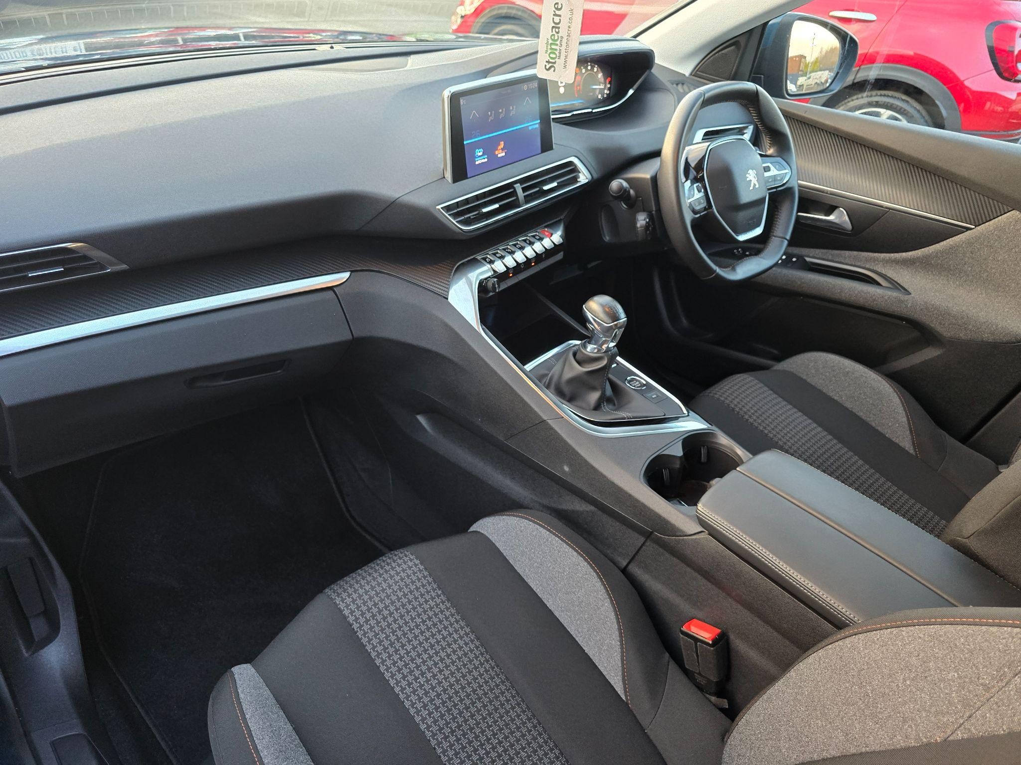 Peugeot 3008 Image 13