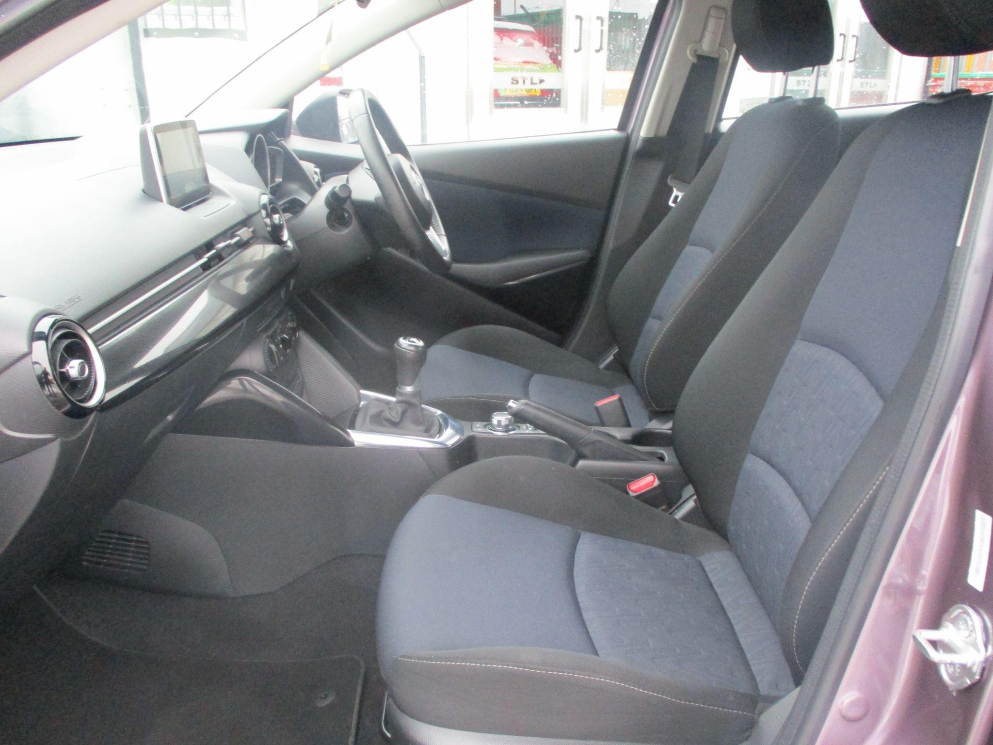 Mazda2 Image 13