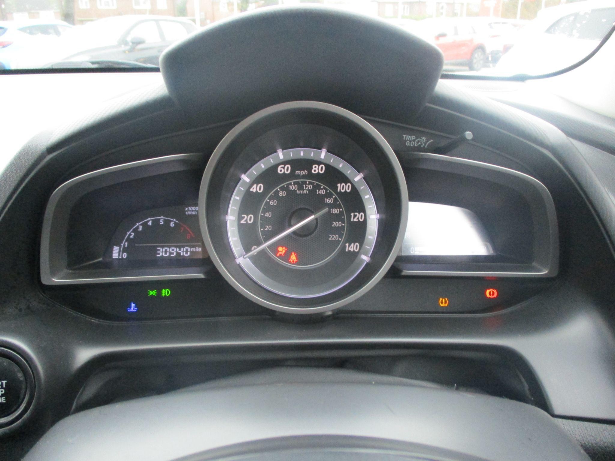 Mazda2 Image 18