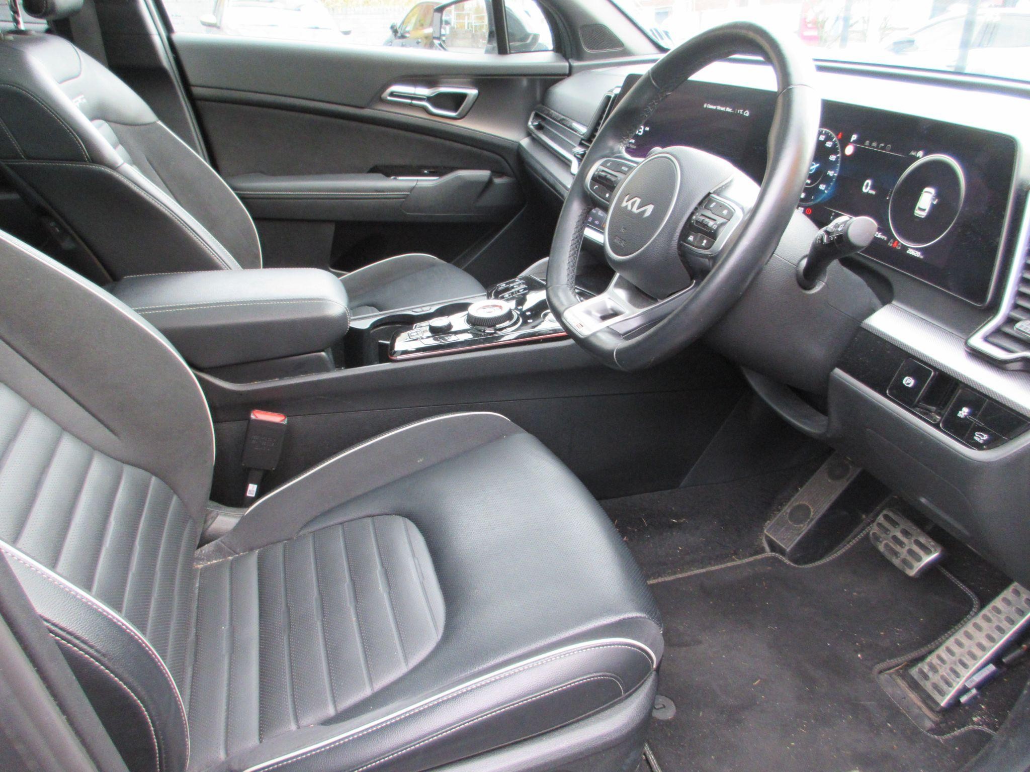 Kia Sportage Image 12