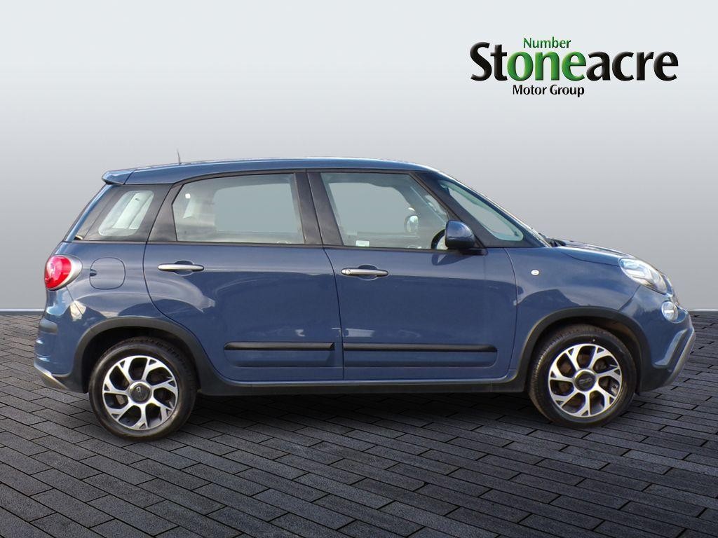 Fiat 500L Image 2