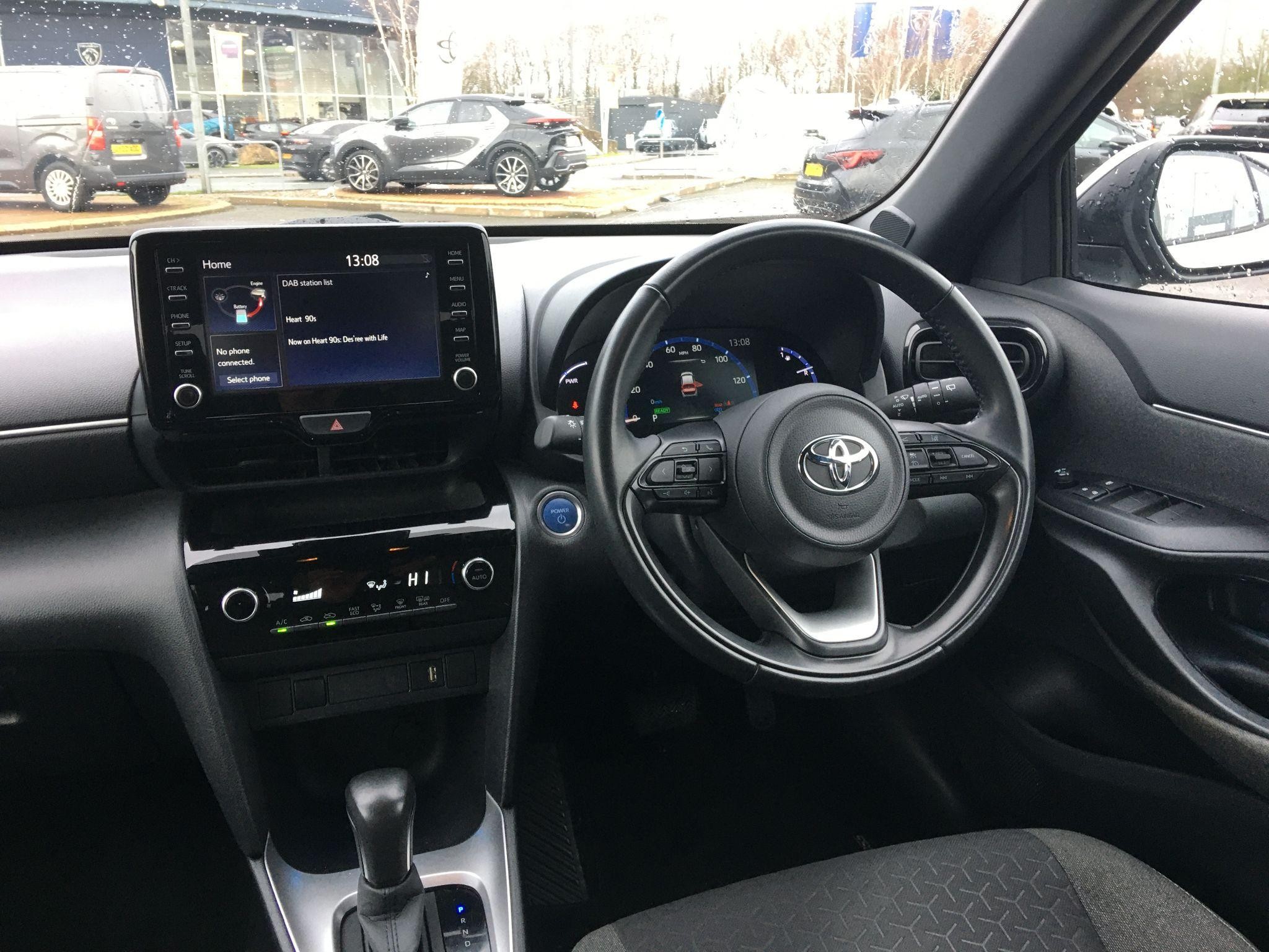 Toyota Yaris Cross Image 14