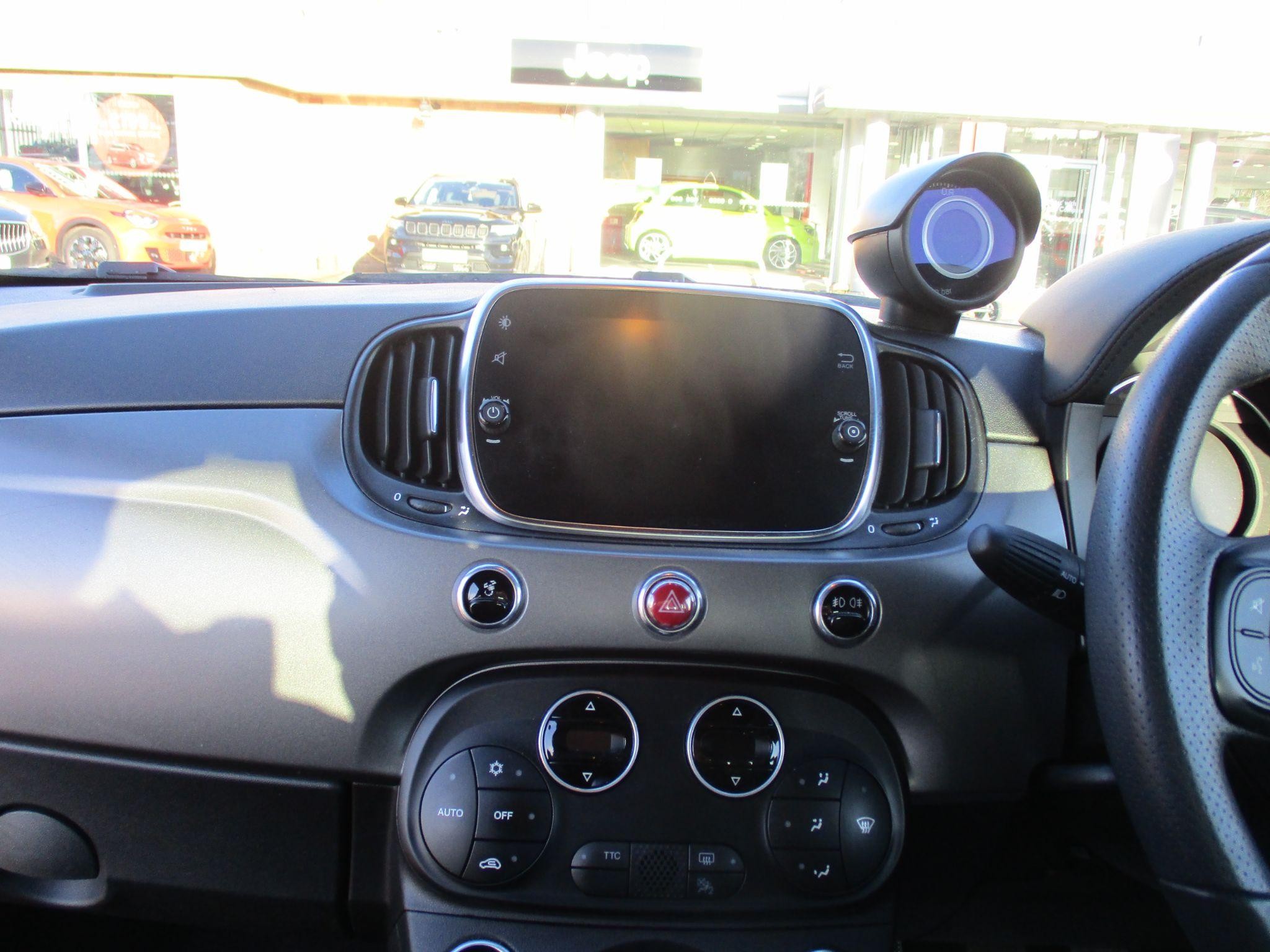 Abarth 595 Image 18