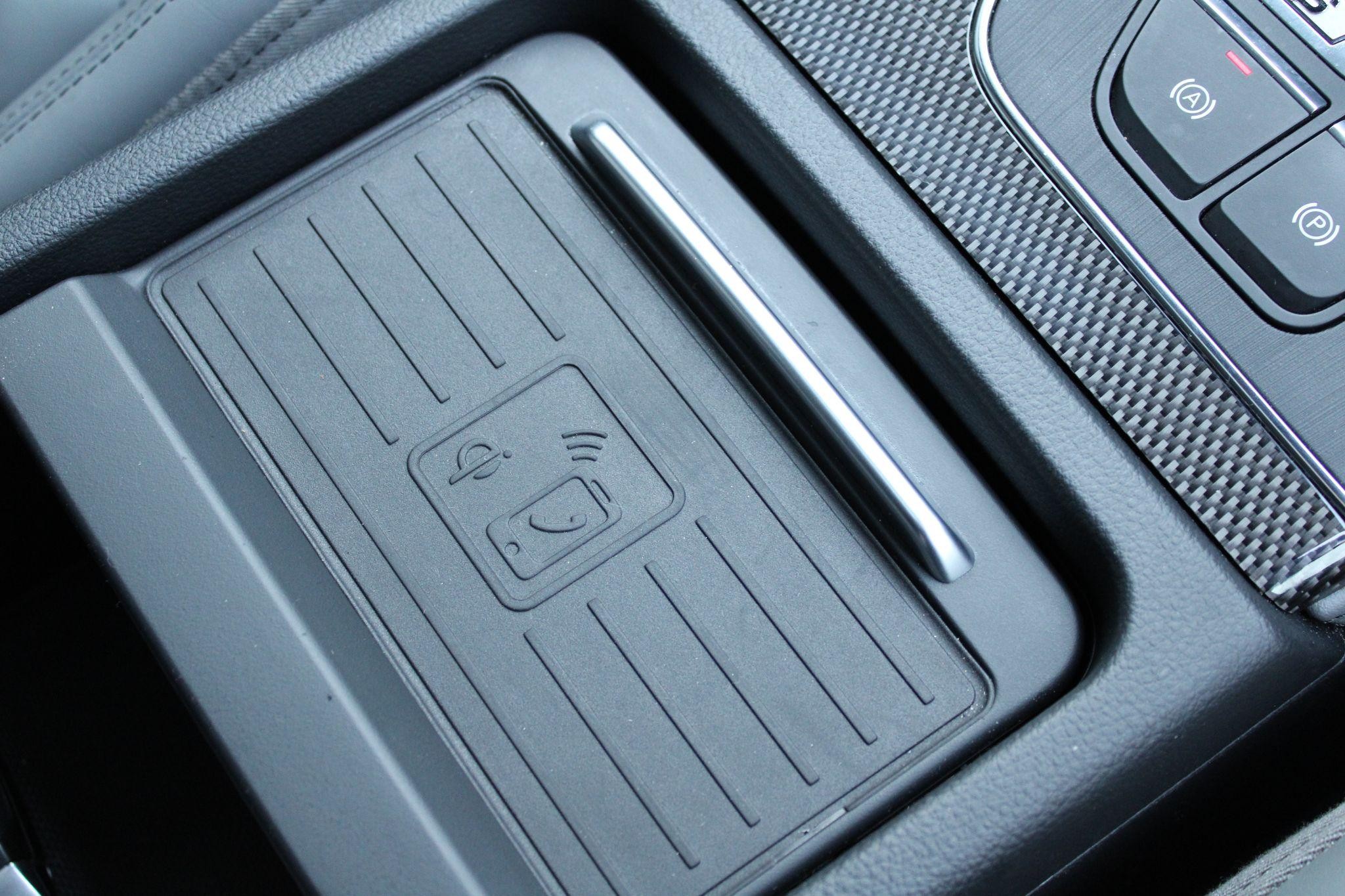 Audi SQ5 Image 24