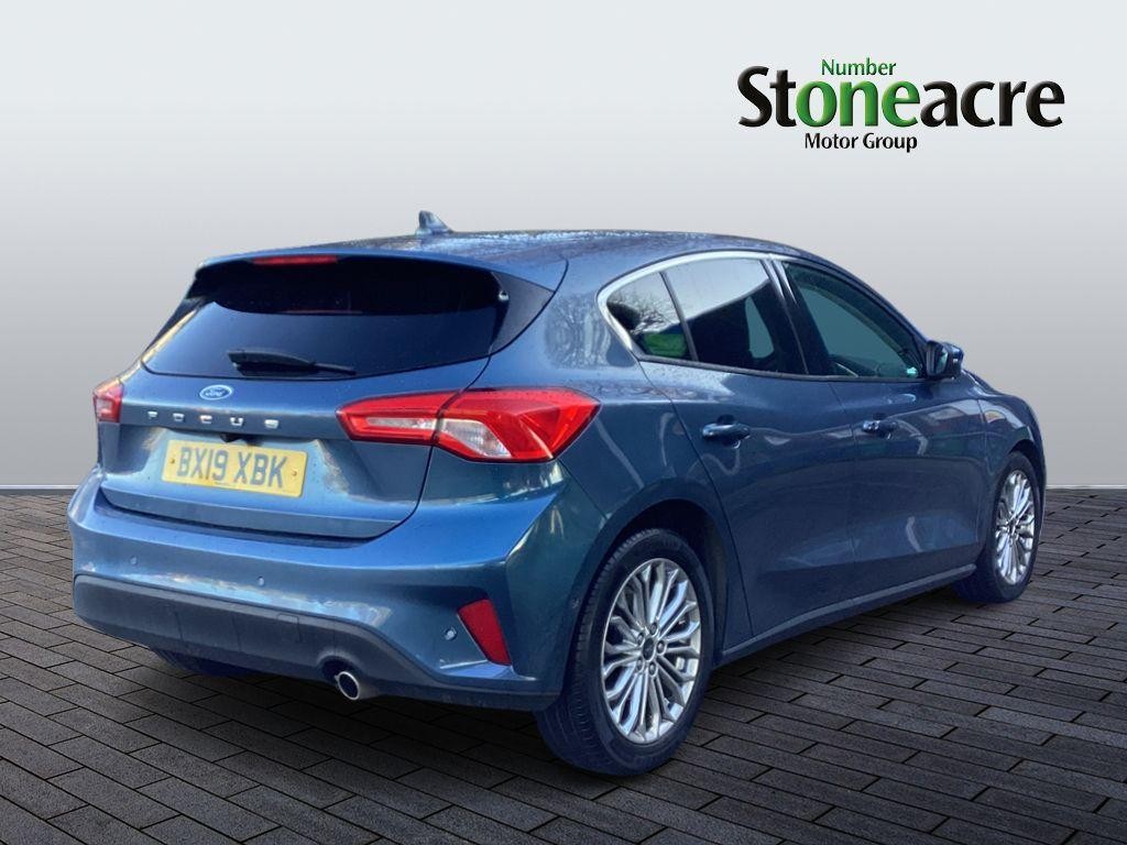 Ford Focus Image 3