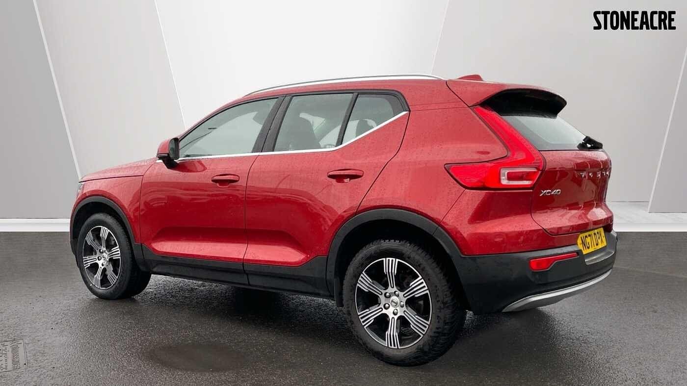 Volvo XC40 Image 2