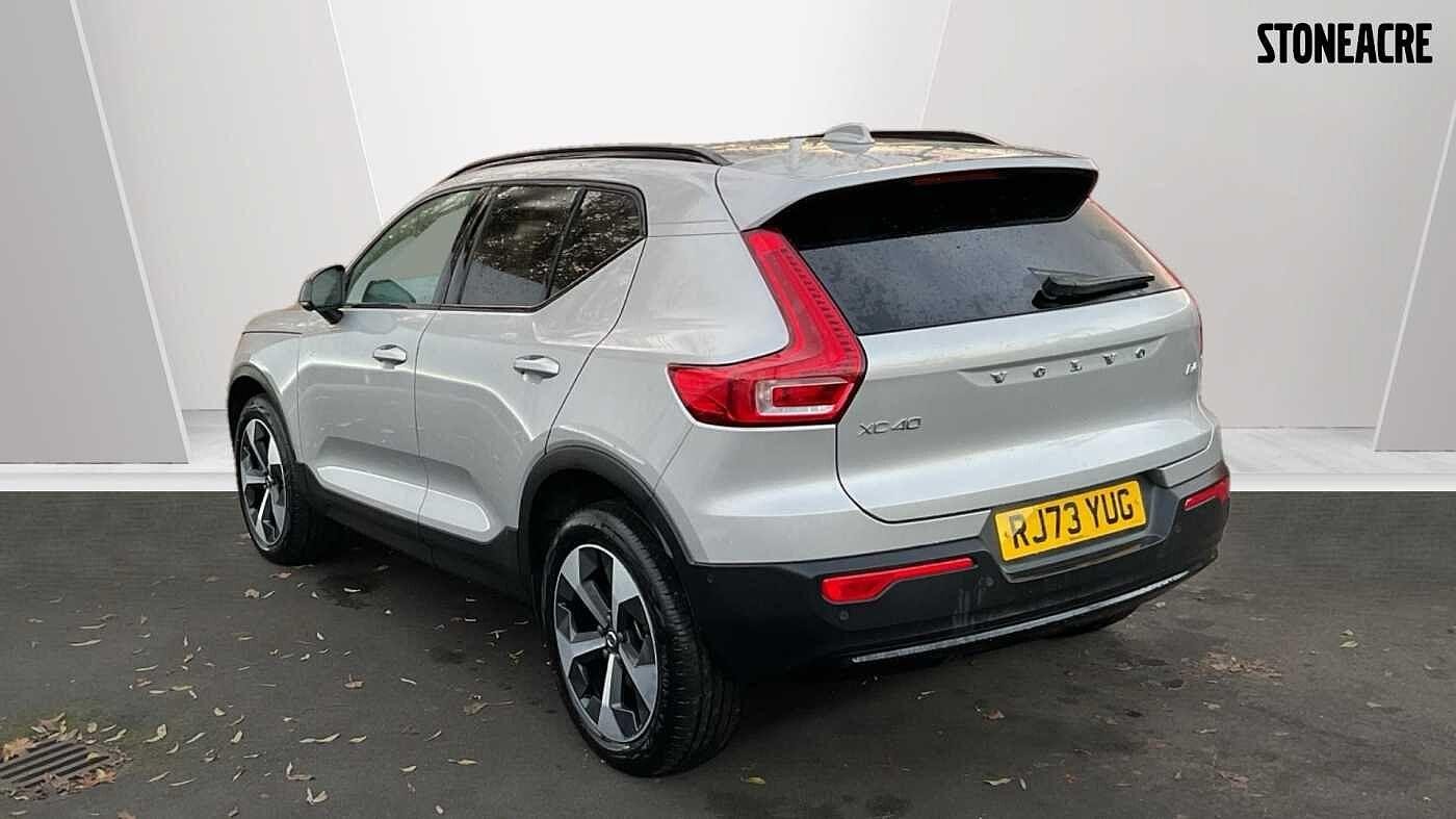 Volvo XC40 Image 2