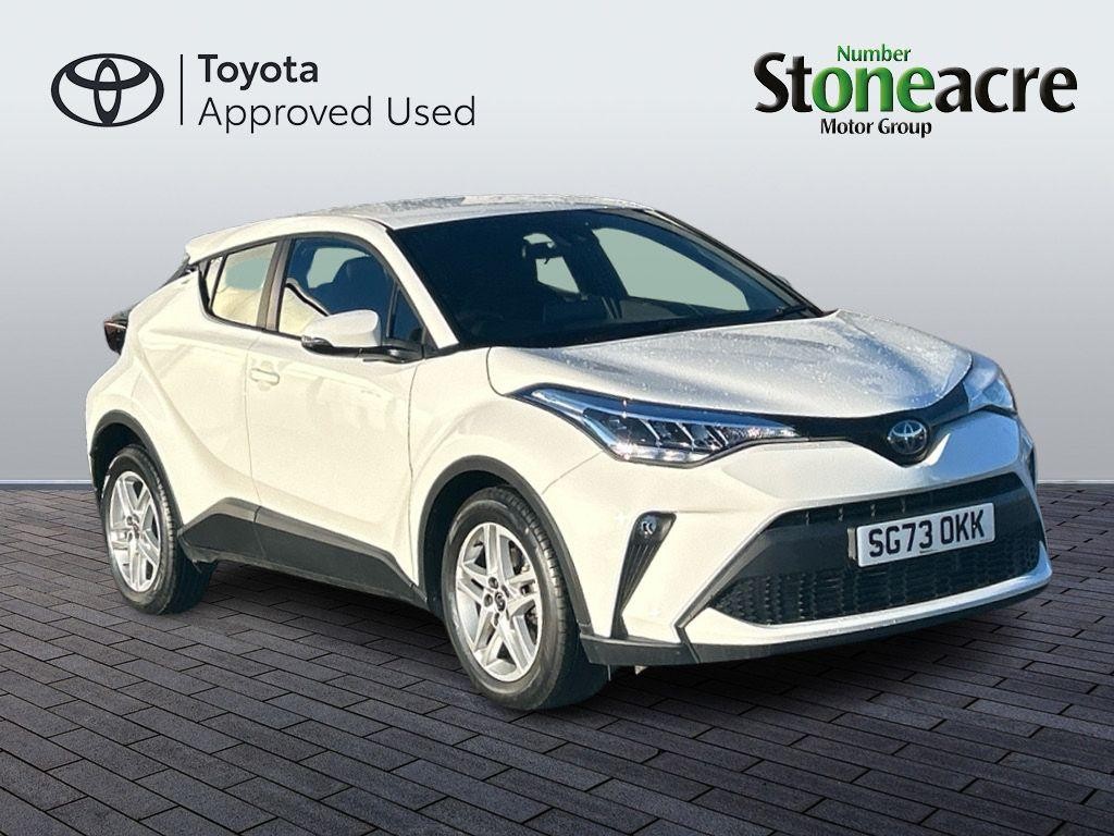 Toyota C-HR Image 1