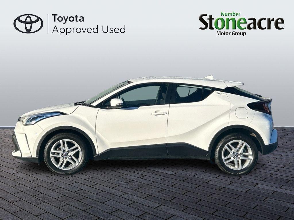 Toyota C-HR Image 6