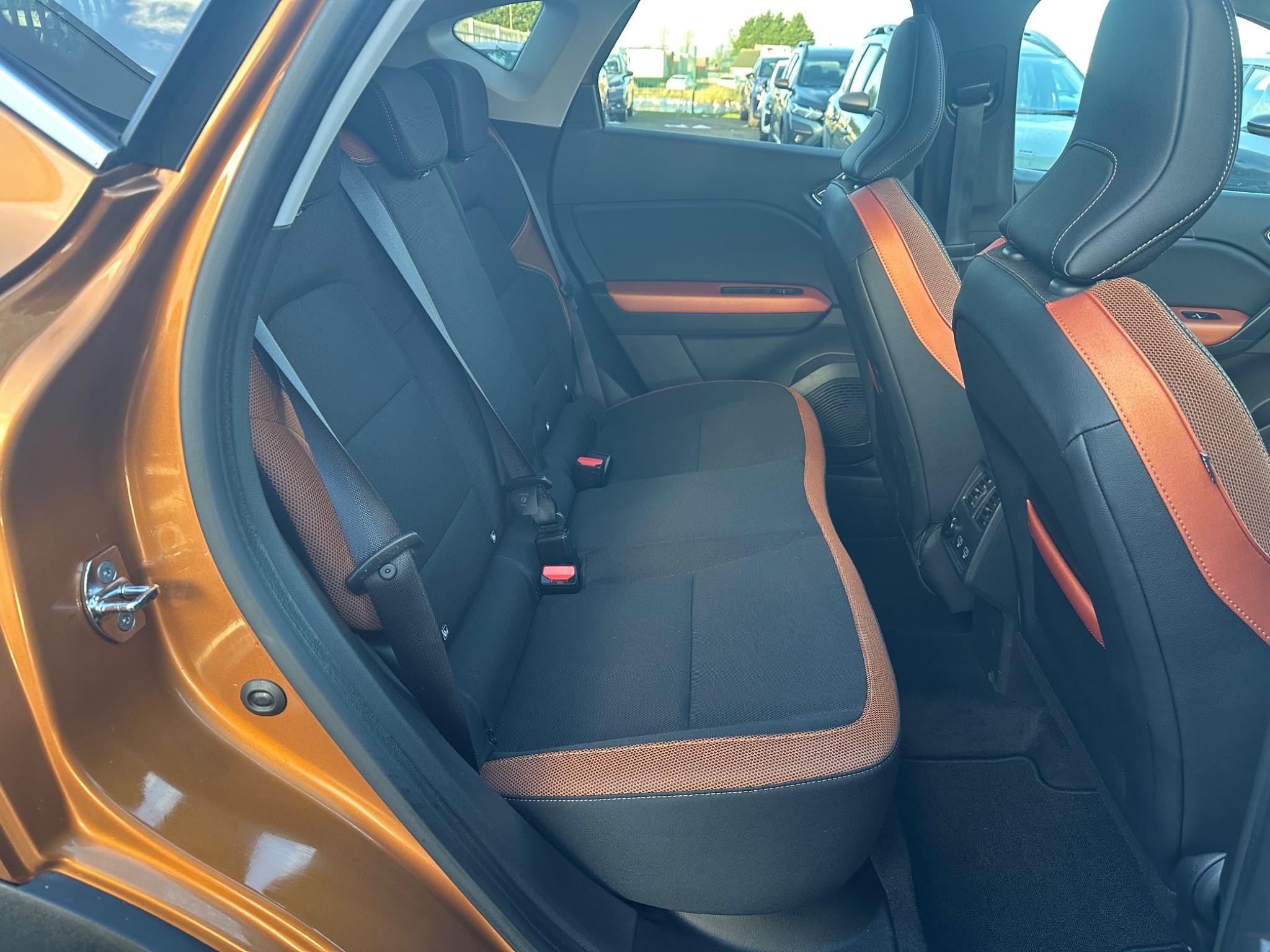 Renault Captur Image 17