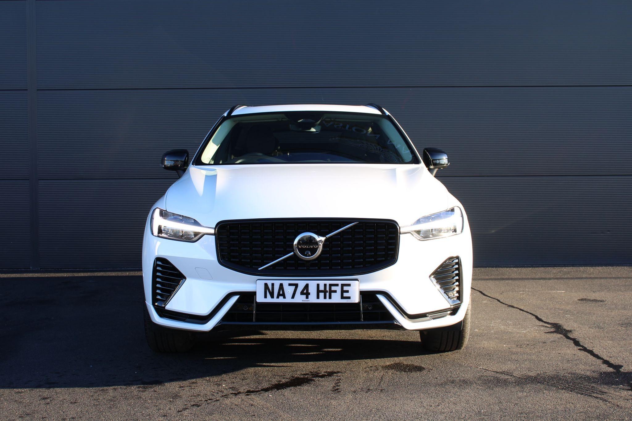 Volvo XC60 Image 2